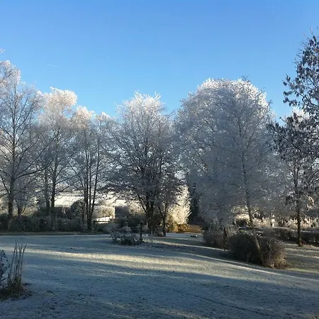 Ashgrove House Bed & Breakfast 3*